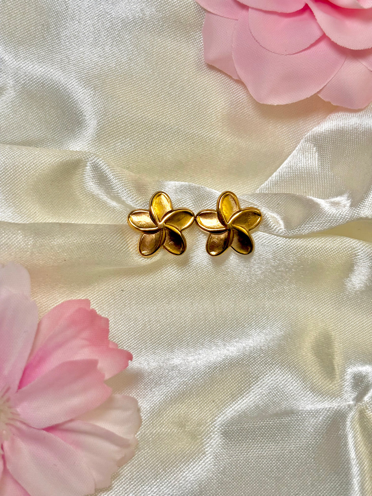 Plumeria earrings