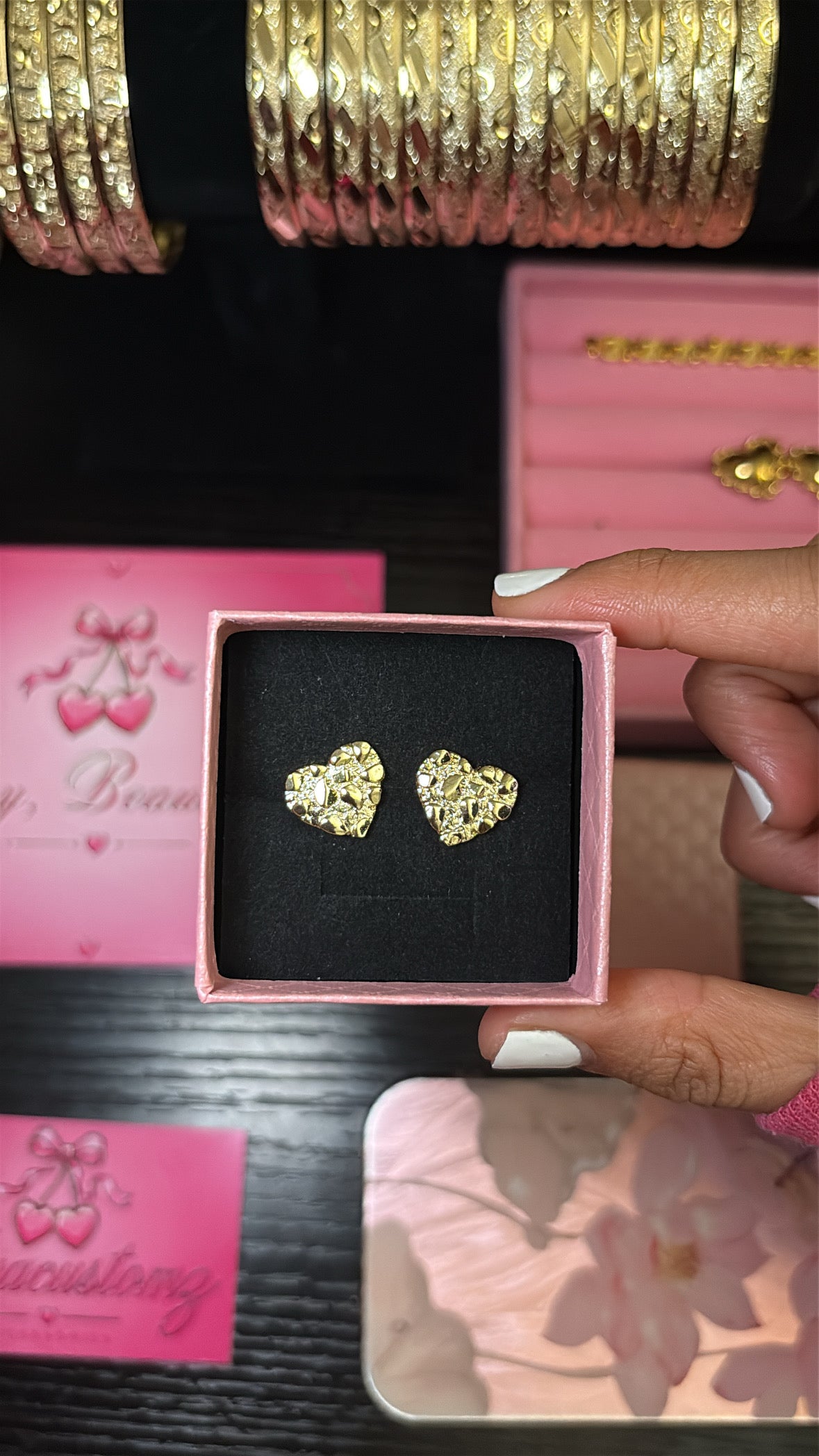 Nugget heart earrings