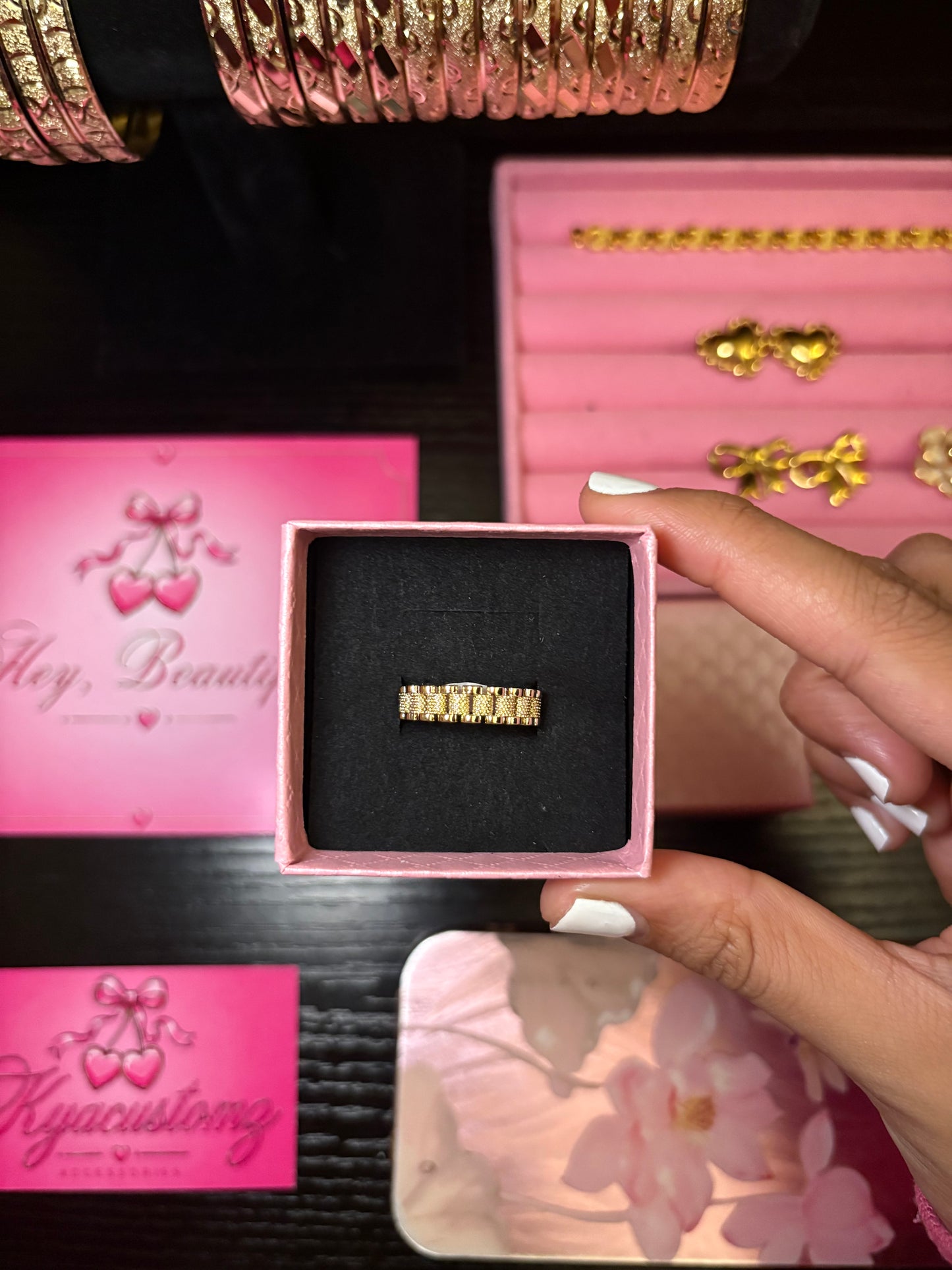 Rolex band ring