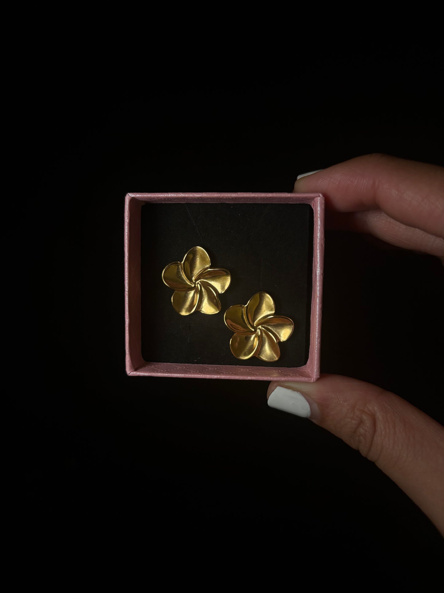 Hibiscus earrings
