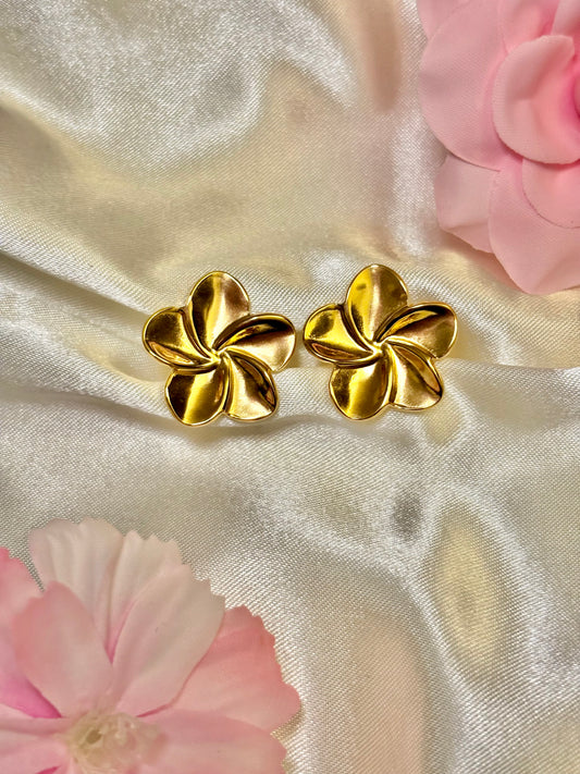 Hibiscus earrings